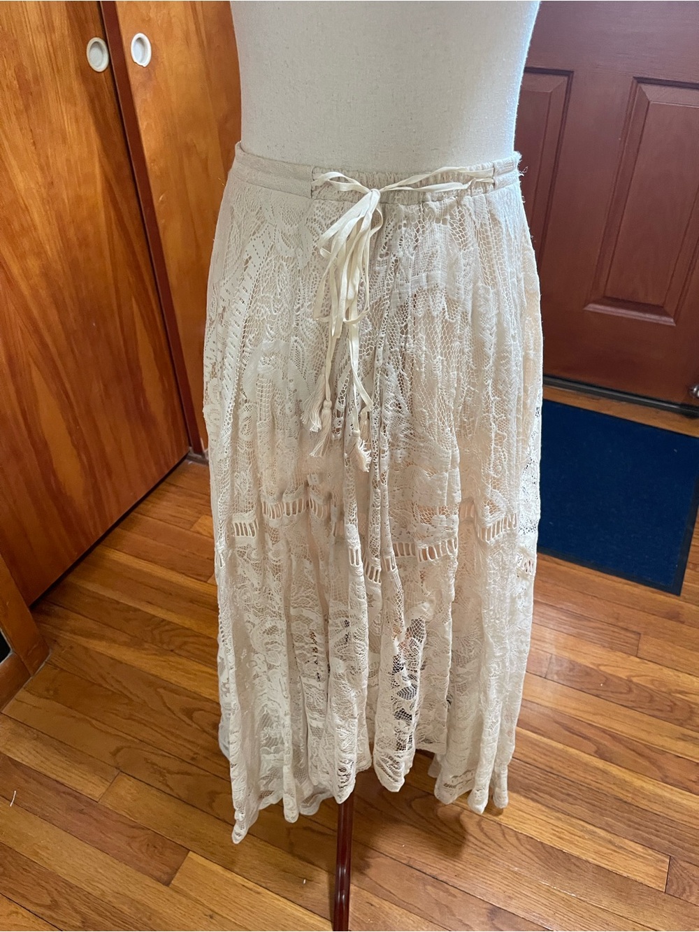 Spell Rhiannon Skirt Small - Picture 7 of 7